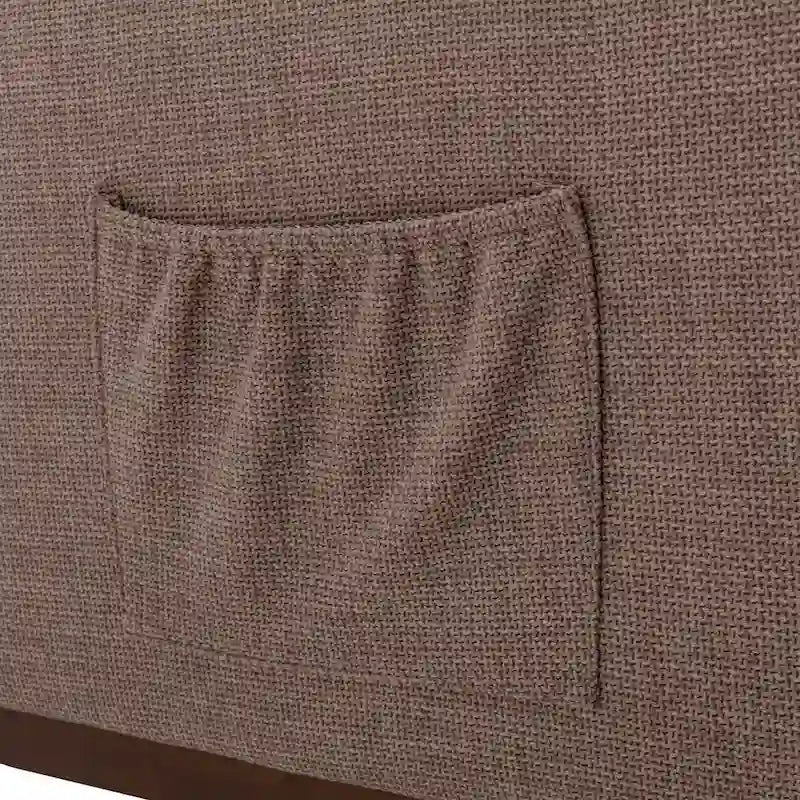 Fauteuil à bascule rembourré avec pieds en bois et poches latérales