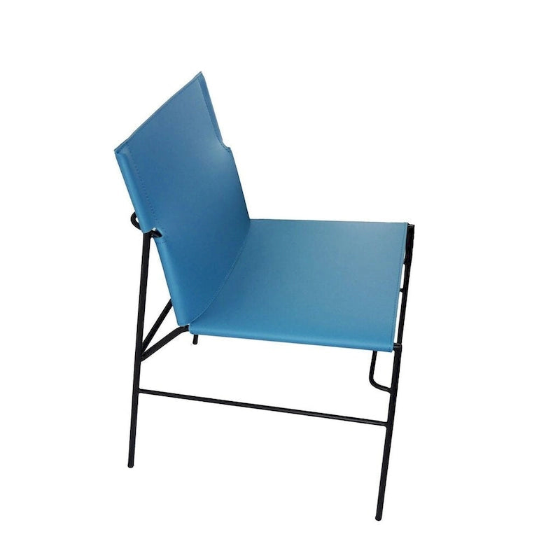 Chaise de salle à manger minimaliste en cuir avec surpiqûres bleues